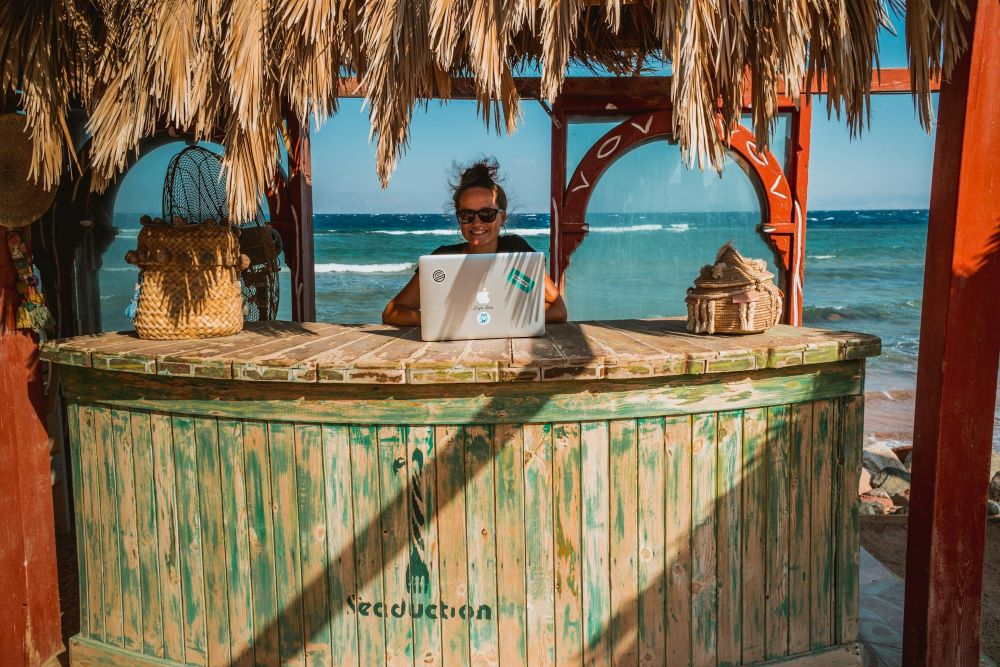 The Rise of Digital Nomads: Redefining Work and Travel 3 digital nomad