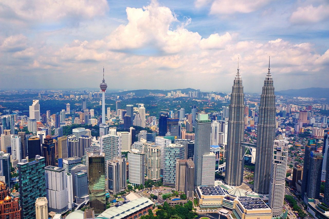 Hiring in Malaysia: Tips for Attracting and Retaining Top Talent 4 hiring in malaysia